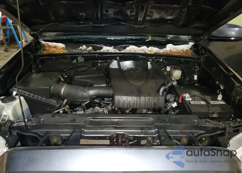 2021 Toyota Tacoma Double Cab z USA, uszkodzony, nr VIN 3TMCZ5AN3MM382392